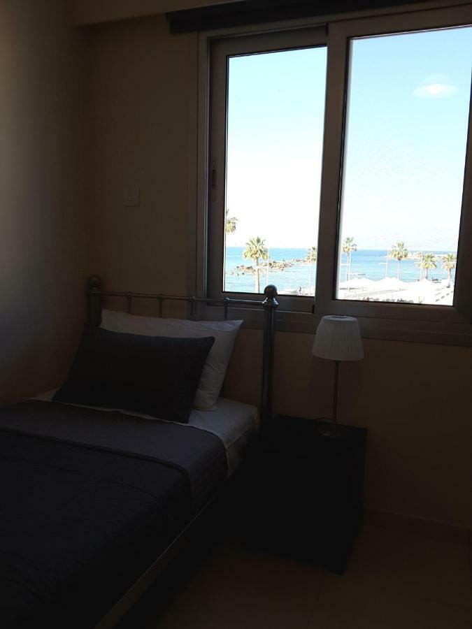 Lighthouse By The Sea Lovely 2Bdr Apartment Paphos Exterior foto